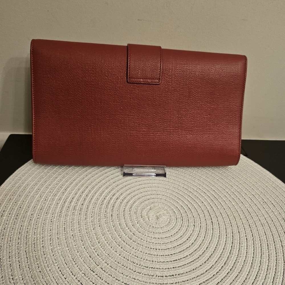 Saint Laurent Y Clutch in Red Pebbled Calfskin Leather with Gold Hardware - Picture 12 of 15